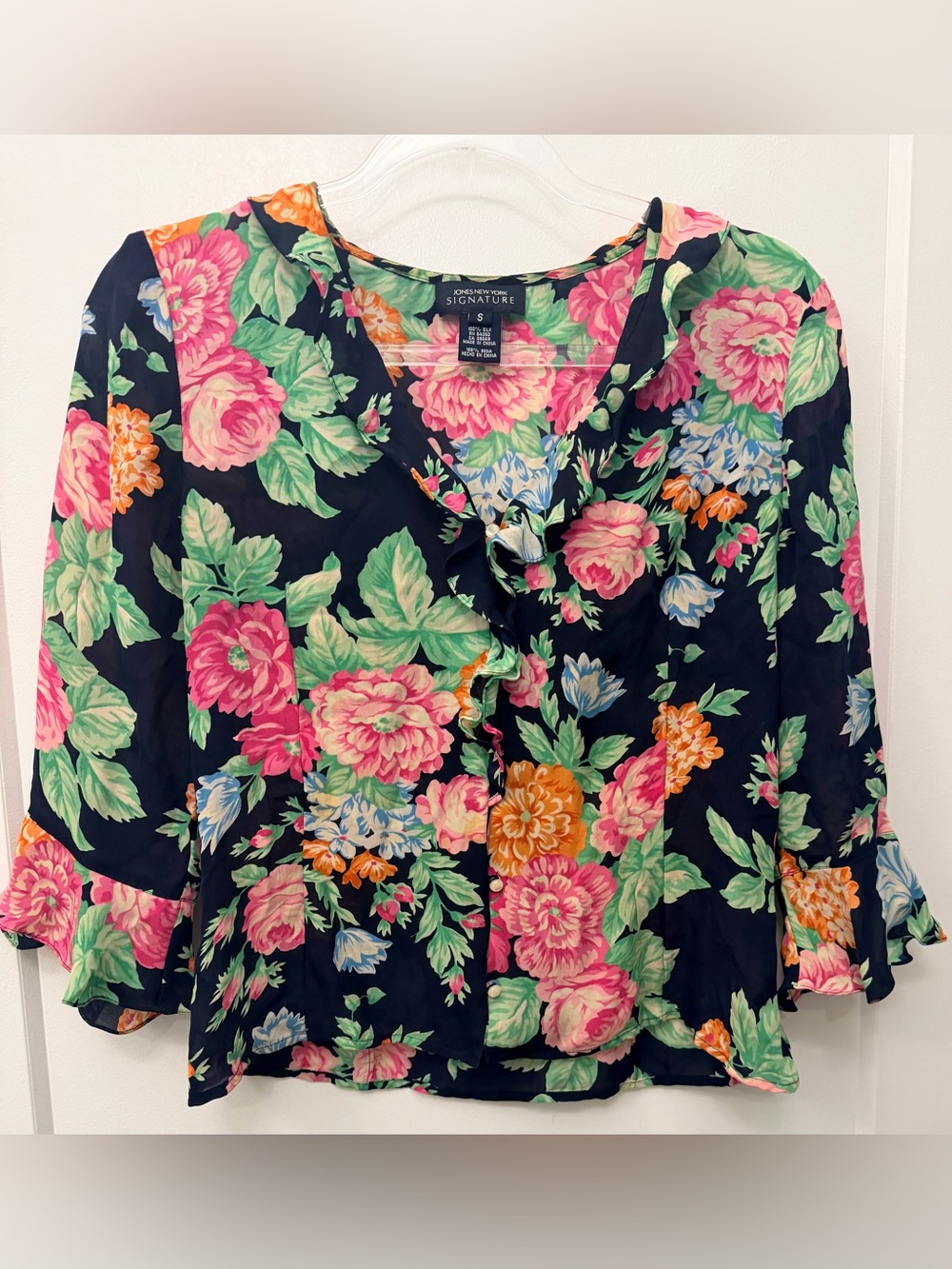 Vintage New York Signature 100% Silk Floral Ruffle Blouse, Bell Sleeves. S-Small